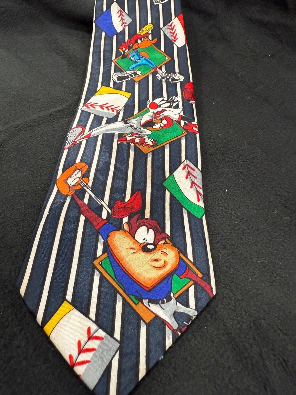 VINTAGE Looney Tunes Sylvester Baseball Necktie 1995 Warner Bros Korea Tie